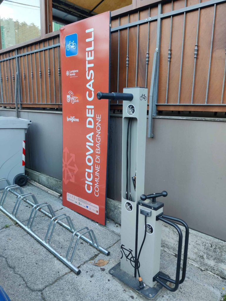 Bike repair station Lunigiana